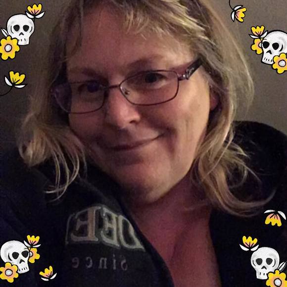 Meet your Posher, Kim - Picture 1 of 1